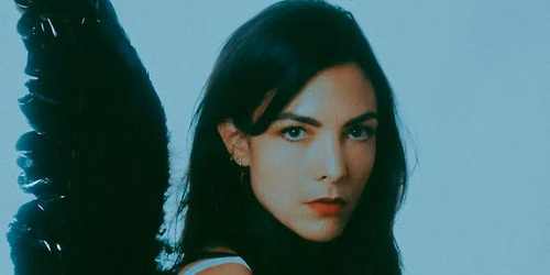 Theatertour Caro - Returning to Innocence