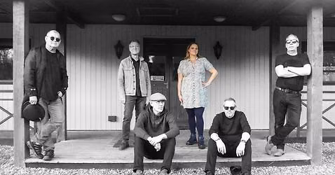 Live Music with Out Beyond Alice 