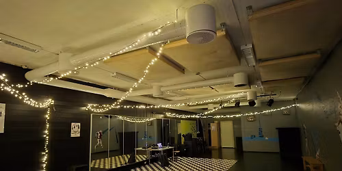 Juledans salsa, bachata og Rueda