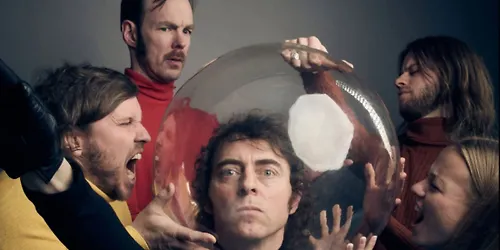 OLOF WALLBERG & THE BAND OF HUMANS P FYRENS LKAF