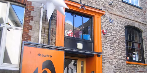 Jessie Mullen's Cafe Acoustica