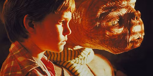 E.T. \u2013 A f\u00f6ld\u00f6nk\u00edv\u00fcli \/ E.T. the Extra-Terrestrial | BEMutat\u00f3