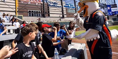 Parking Sugar Land Space Cowboys at Las Vegas Aviators