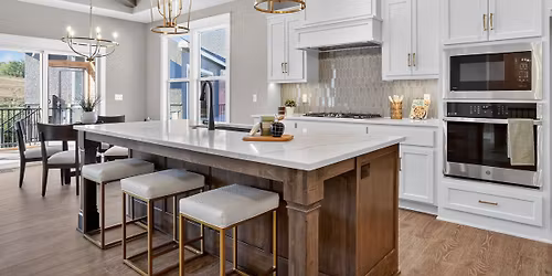 Pre-Holiday Homes Tour Weekend | Western Olathe Living