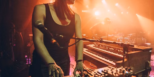 Holly Bowling at Anderson Theater at Memorial Hall OTR