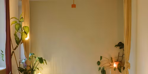 FRIDAY BREATHWORK: BREATHE OUT THE WEEK with our psychologist Roxana