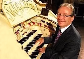 Organ Concert with Phil Kelsall