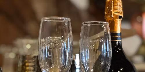 Single Mingles 40\u2019s +