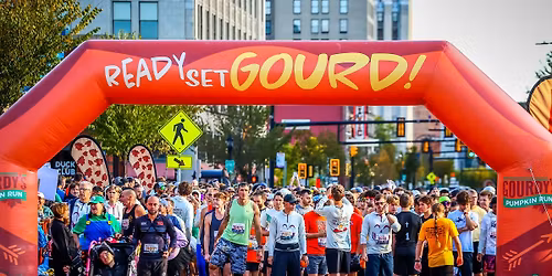 Gourdy's Pumpkin Run: Akron