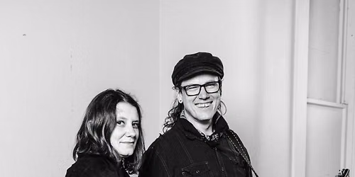 Happy Hour: Shiny Shiny Black | North Star Lounge