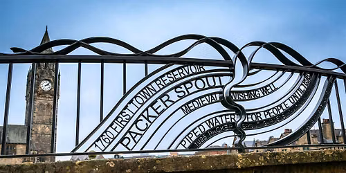 Broadfield Park Slopes: Heritage Photo walk, with Ellie Waters