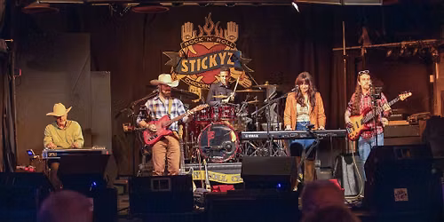 Cliff & Susan Full Band at Stickyz 