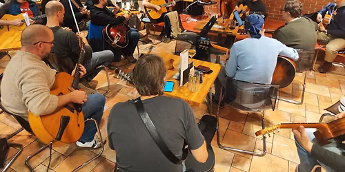 V\u00e1no\u010dn\u00ed swing-jam session v Caf\u00e9 Pr\u00e1h