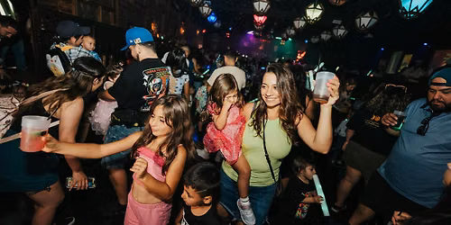 HOLLYWOOD - The OG Family Club Experience: Bibbidi Bobbidi Beats
