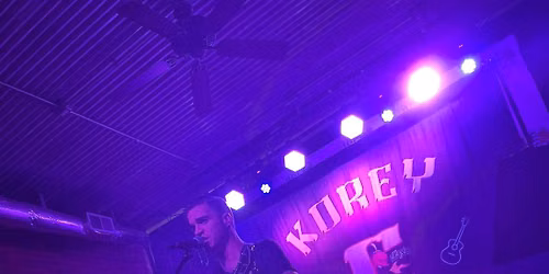KOREY C PEPPER LIVE @ RED ROBIN (ft. Luna Lane)