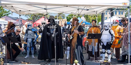 Forest Moon Farmers' Market at Arcata Plaza