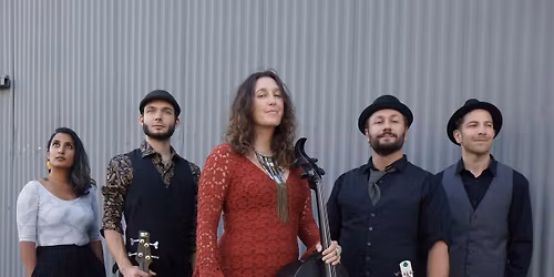 Dirty Cello at the Side Door in Sacramento