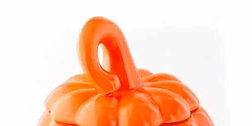 Pumpkin Candle Making Class in Waterford!
