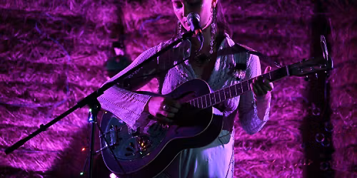 Concert in K\u00e9k L\u00f3