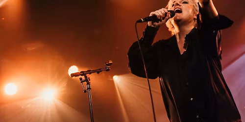 KAREN ZOID met ANTON ELOFF op klavier