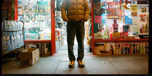 Dr Banana (Open & Close)