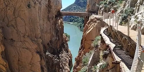 Excursi\u00f3n al CAMINITO del REY desde Sevilla grupos reducidos