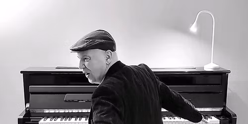 Mike the Pianoman @ Queens Pub