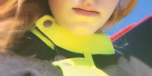 BikerBoyzdk k\u00f8rer konfirmations k\u00f8rsel for en s\u00f8d pige