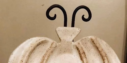 Mo Pottery Pumpkin Class $30 8-22-27 10:00-12:00