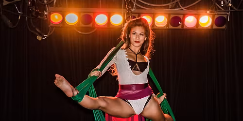 Battle Burlesque Holiday Brunch @The Venice West