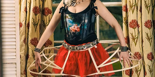 FASHION REVOLUTION