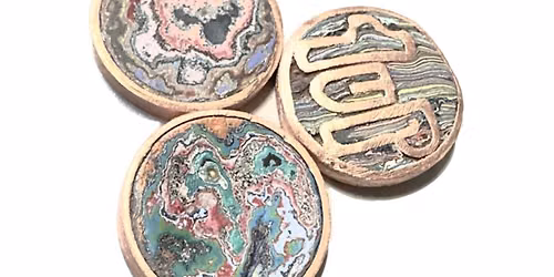 \u201eEine geschichtete Geschichte\u201c - Graffiti Schmuck