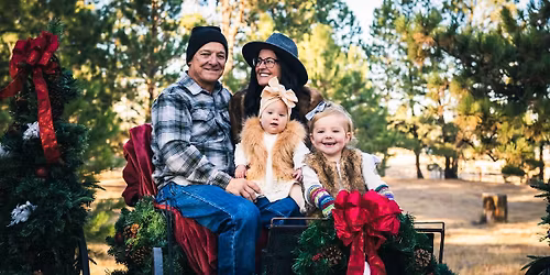 Where Florida meets a Winter Wonderland \u2014 timeless memories in every frame