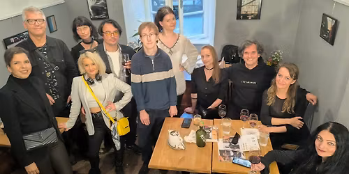 Pet\u0159\u00ednsk\u00e9 m\u00fazy - Listopad - Setk\u00e1n\u00ed um\u011blc\u016f v Napa Bar Gallery