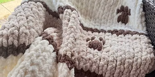 Adorable Paw Print Throw:
