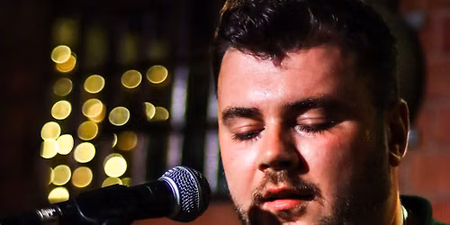 Live music ~ Sean Reeves 