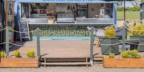 Hole in the hedge cafe rideout, near Banbury 