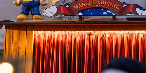 Theaterwagen\/ M\u00e4rchenb\u00fchne