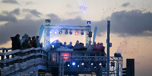 Rave Above Wave