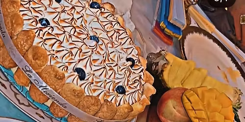 \u0639\u0631\u0633 \u0627\u0644\u0631\u064a\u0641\u064a 