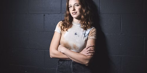 Chloe Radcliffe Live