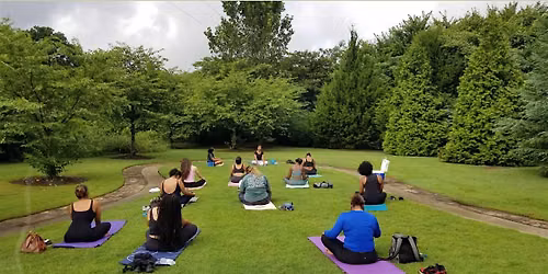 Iconic Beautiful Voices Stretch Class