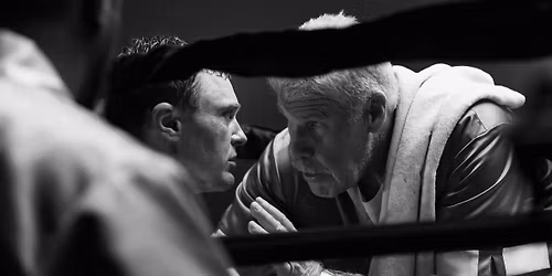 H \u039c\u03b5\u03b3\u03ac\u03bb\u03b7 \u039c\u03ad\u03c1\u03b1 (Day of the fight)