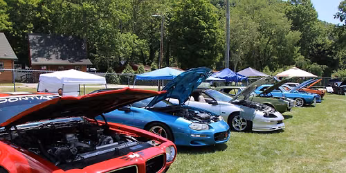 Camaro & F-Body Show in the Valley