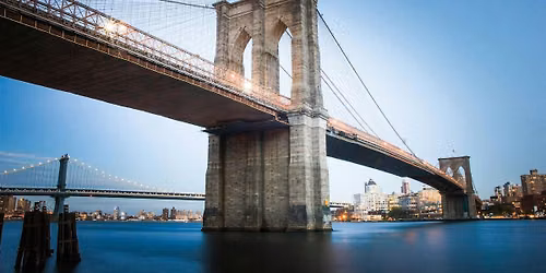 Brooklyn Bridge (Manhattan to Brooklyn) Family-Friendly Walking Tour