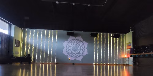 Power Vinyasa Yoga Teacher Training