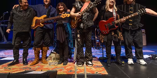 Heartless (Heart Tribute) at Mountain View Concerts on the Plaza!