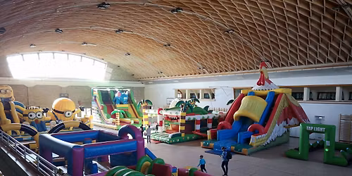 Fels\u0151zsolca MEGA J\u00e1tsz\u00f3h\u00e1z