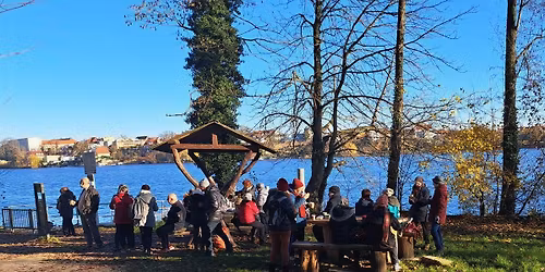 Glühweinwanderung um den Straussee