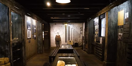 Guided tours of the permanent exhibitions in English